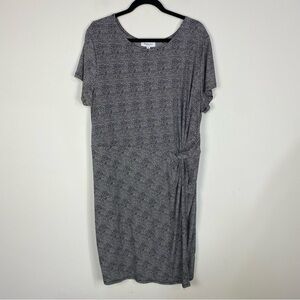 Gilli black & white short sleeve mini dress career professional dressy minimalis